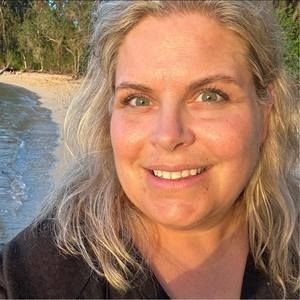 Meet your Posher, Krista-marie